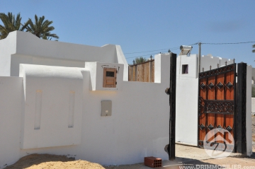  V 90 -  Koupit  Zařízená vila Djerba